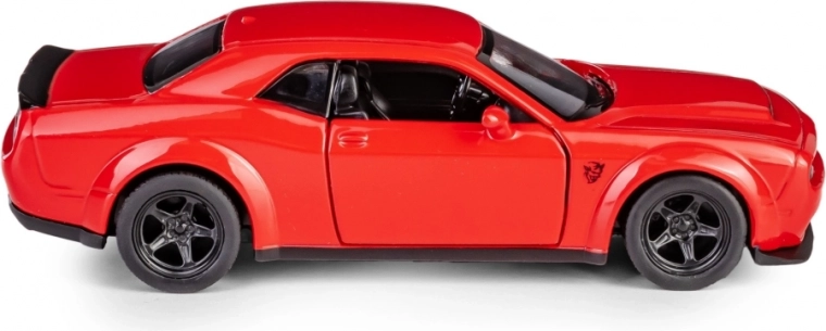 Mechanismus pull-back pro akční jízdu