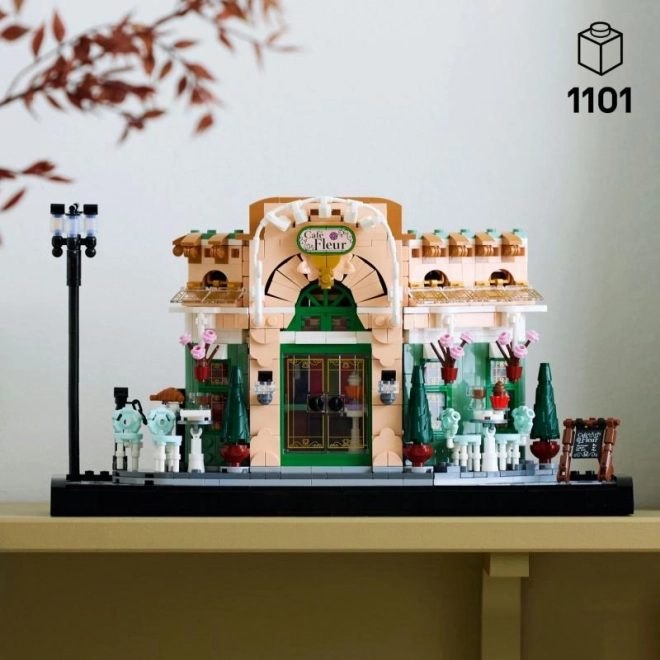 Francouzská kavárna LEGO Icons