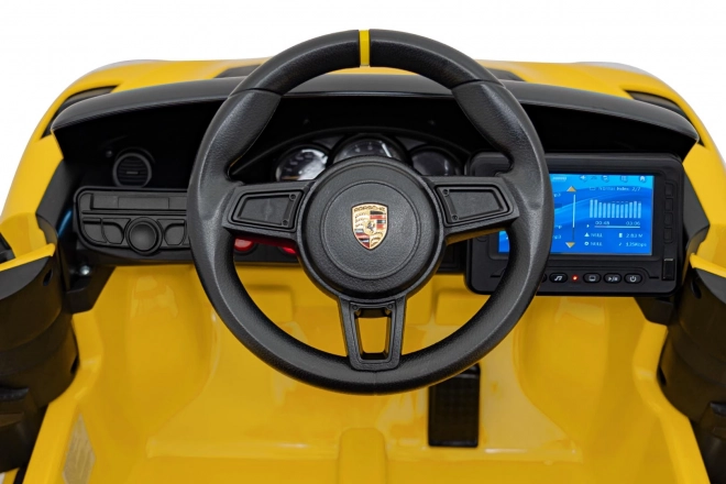 Elektrické autíčko Porsche 718 s MP4 audio panelem – Žluté