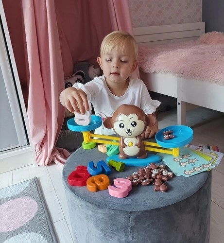 Páková váha se zvířátky – Opička