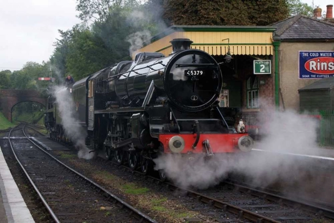 Dřevěná replika parní lokomotivy Bigjigs Rail Black 5