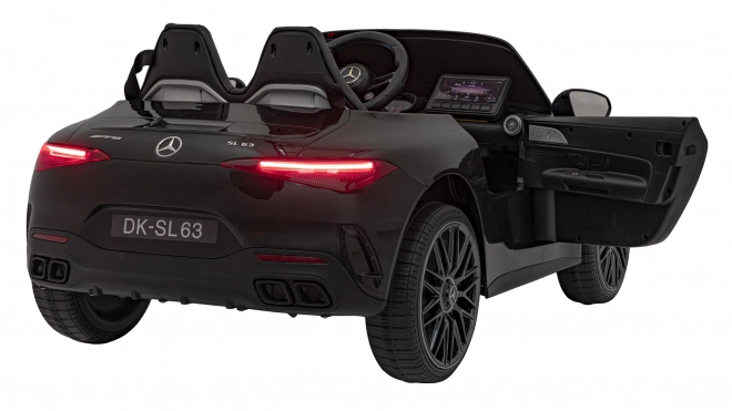 Vozidlo Mercedes Benz AMG SL63 – Černá