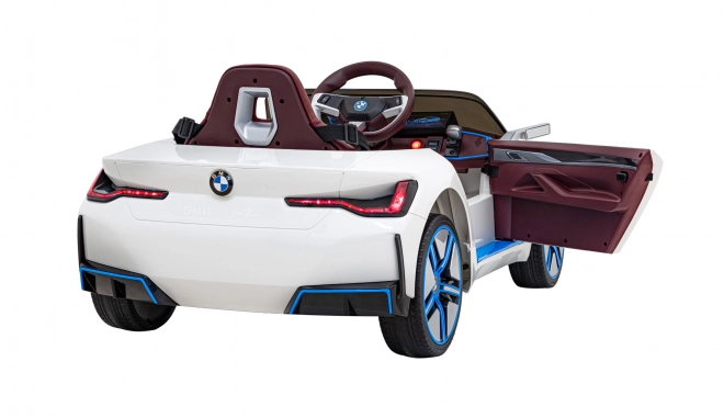 Dětské auto na baterii BMW i4 – Bílé
