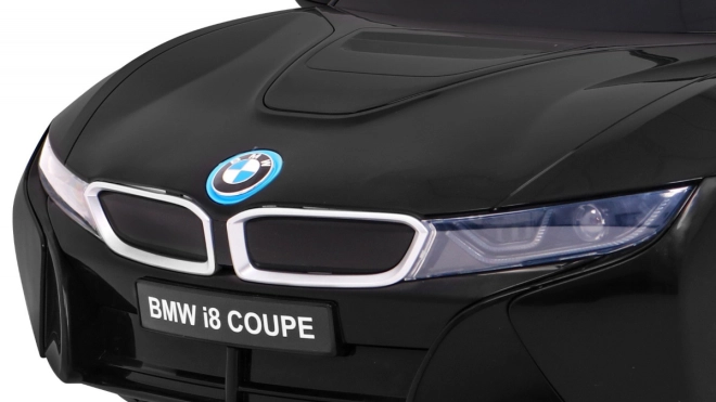 Realistický vzhled BMW i8 s LED světly