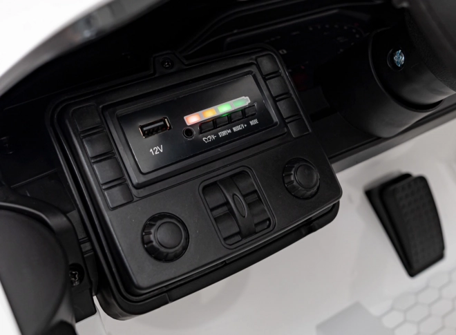 BMW M4 Vehicul Alb – Bílé