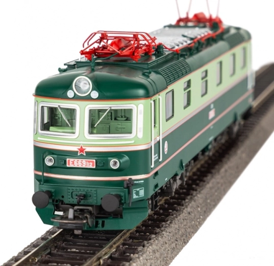 Precizní detaily a kovové sběrače