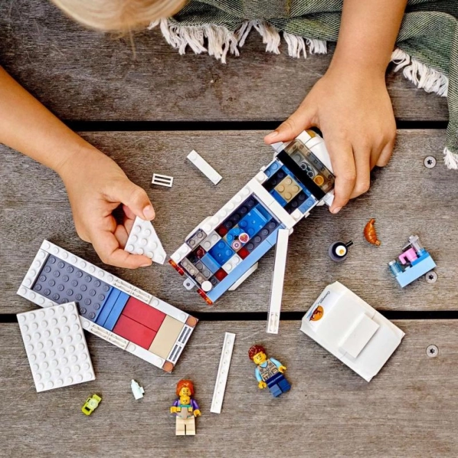 LEGO City Legočky Letní karavan