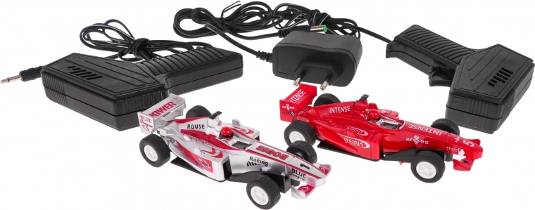 Závodění ve dvou s přesným ovládáním