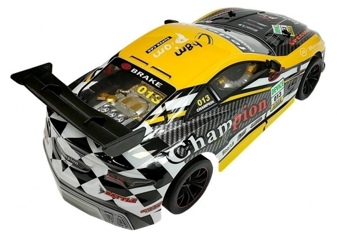 2,4GHz sportovní auto na dálkové ovládání – Žluté