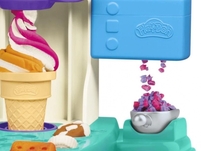 Play-doh zakŘivenÁ zmrzlinÁrna