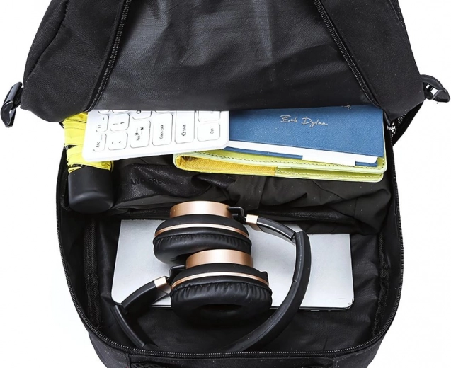 Promyšlené úložiště a kapacita 10 l