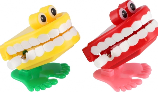 Skákací natahovací zuby 5 cm, různé barvy