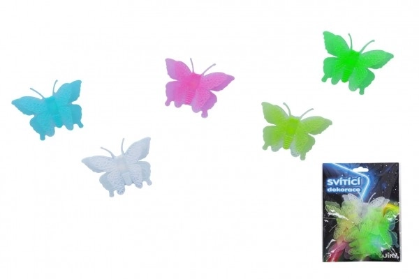 Svítící motýlci na zeď
