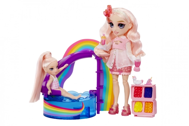 Rainbow High sada s bazénem a sestrou