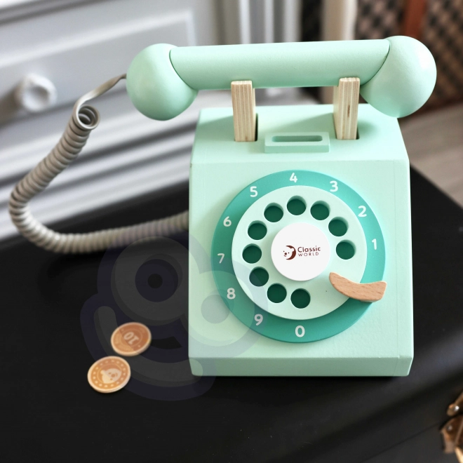 Klasický dřevěný telefon pro děti