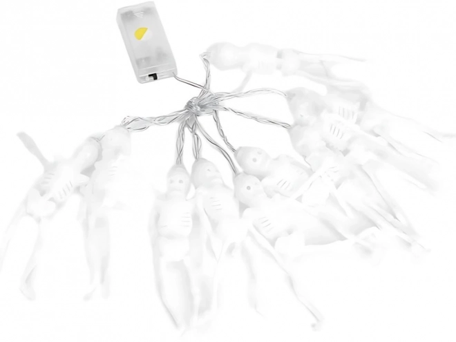 Led girlanda s kostlivci na Halloween
