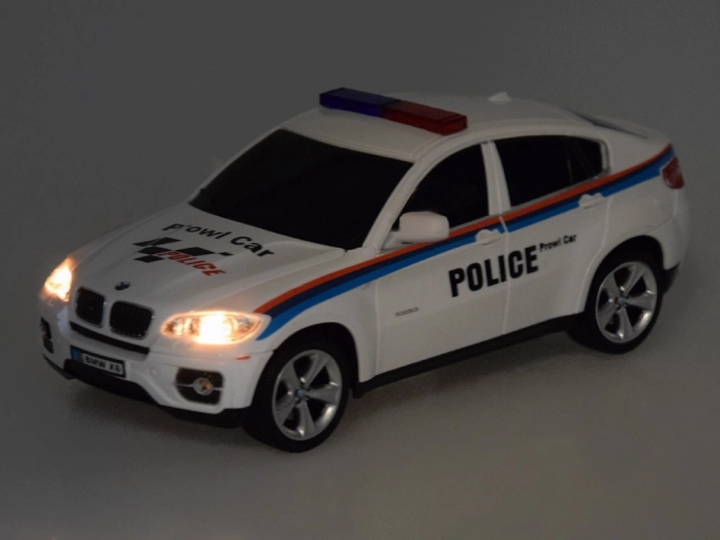 Sportovní vůz BMW X6 na dálkové ovládání
