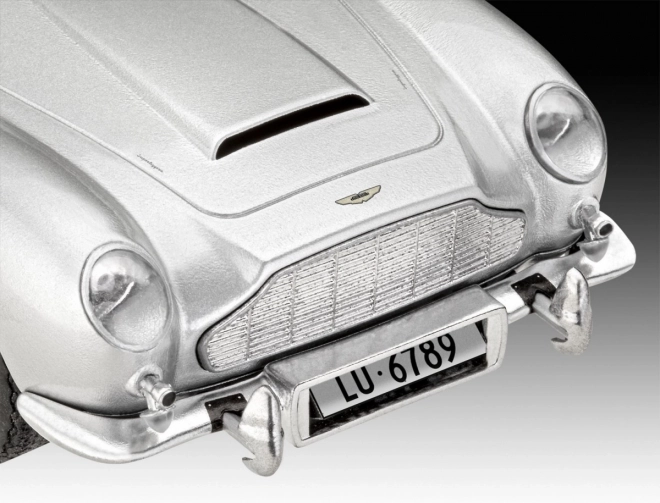 Aston Martin DB5 James Bond 007 Goldfinger dárková sada 1/24