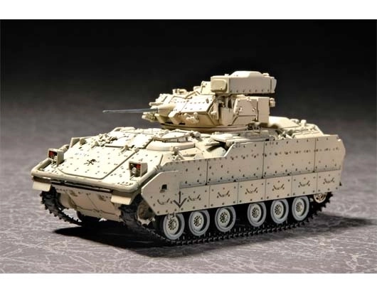 Plastikový model bojového vozidla M2A2 Bradley