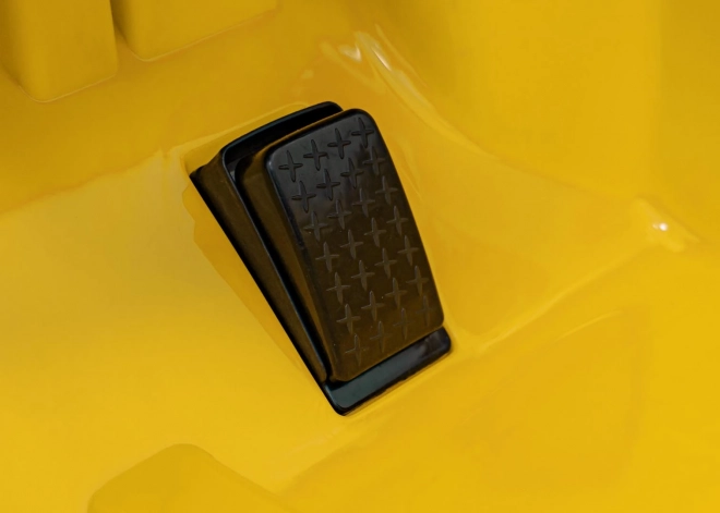 Elektrické autíčko Porsche 718 s MP4 audio panelem – Žluté