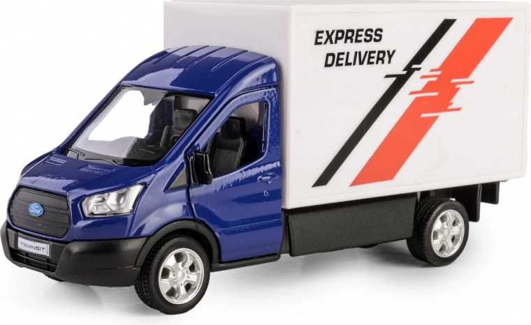 Otevírací dveře a propracovaný interiér