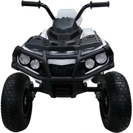 Silná dvojice motorů a LED osvětlení