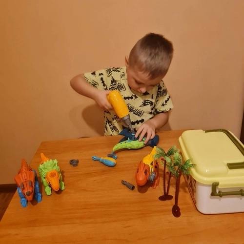 Sada konstrukčních dinosaurů 4v1 s vrtačkou a šroubovákem pro děti