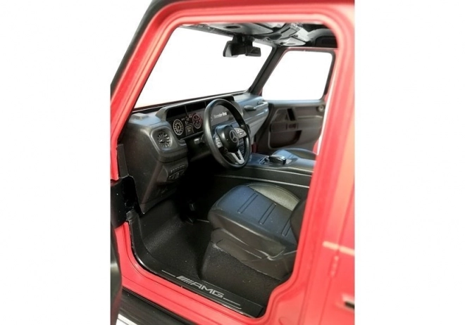Dálkově ovládaný Mercedes G63 Rastar R/C – červený