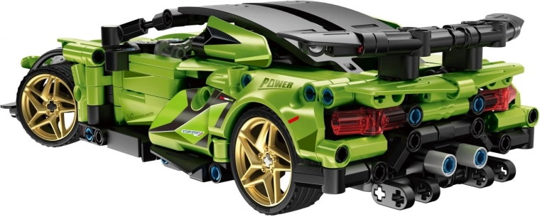 Realistický sportovní design z 429 dílků