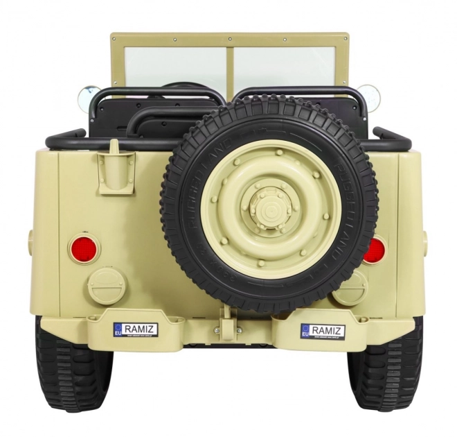 Retro vojenské auto pro děti s 4x4 pohonem, místem pro 3 a EVA kola