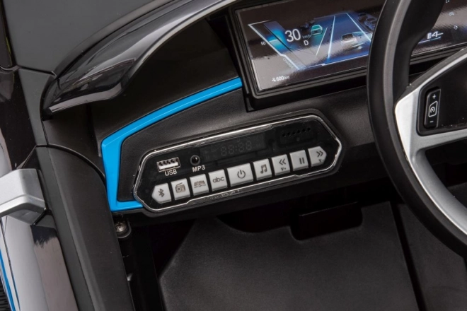 Elektrické autíčko BMW i4 4x4 černé