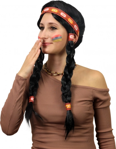 Dlouhé černé copánky pro výrazný efekt