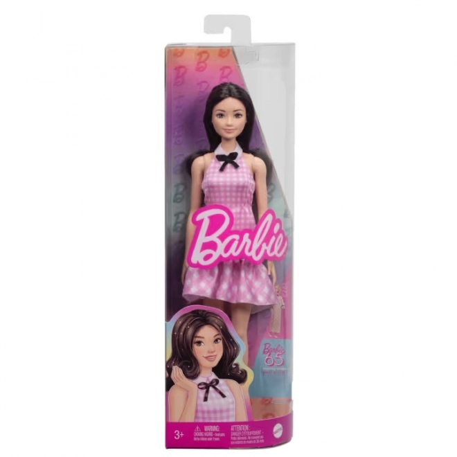 Barbie Modelka - kostičkované šaty HRH21 TV