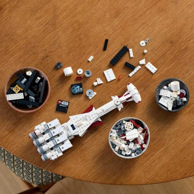 LEGO Star Wars Tantive IV kolekční model