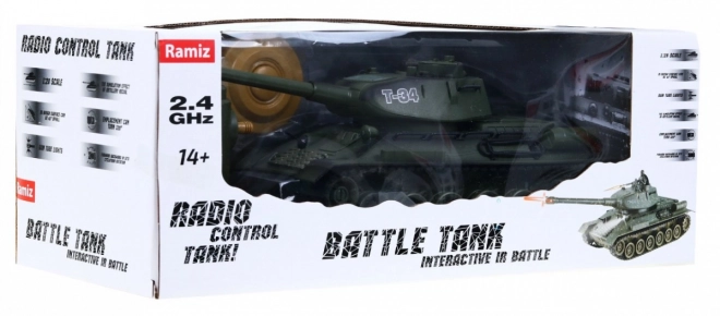 Dálkově ovládaný tank T-34 pro děti 3+ Zelený střílející model 1:28 + Velká tanková bitva + zvuky Světla