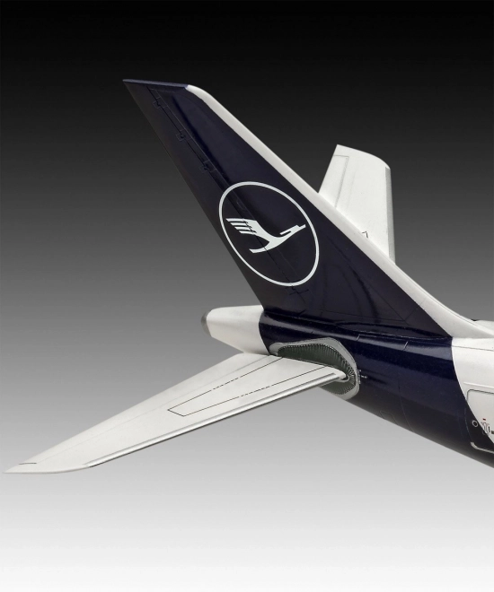 Plastikový model letadla Airbus A330-300 Lufthansa 1/144
