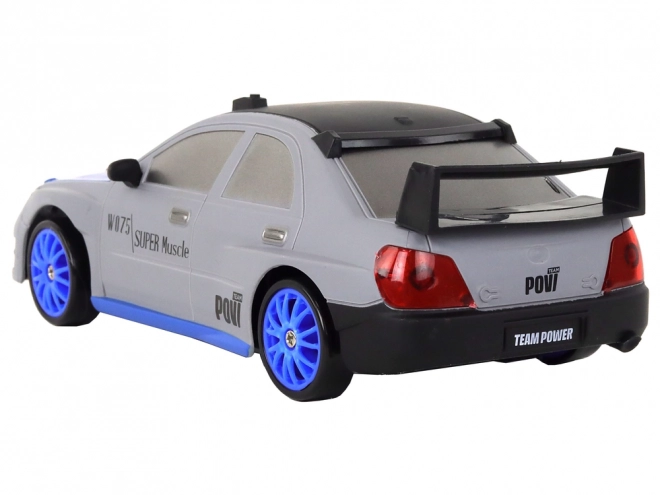 Dálkově ovládané sportovní auto R/C 1:24 vyměnitelná kola – šedé