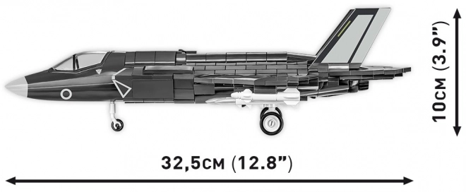 Model bojového letounu F-35B Lightning II z kostiček