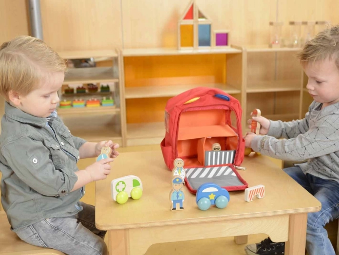 Centrum záchrany Masterkidz v batohu
