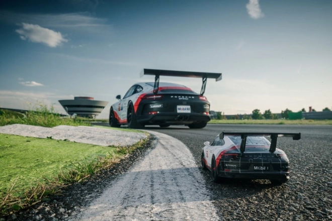 RAVENSBURGER 3D puzzle Porsche 911 GT3 Cup 152 dílků