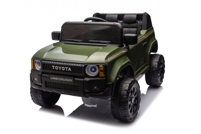 Elektrický vůz Toyota Land Cruiser Prado zelený