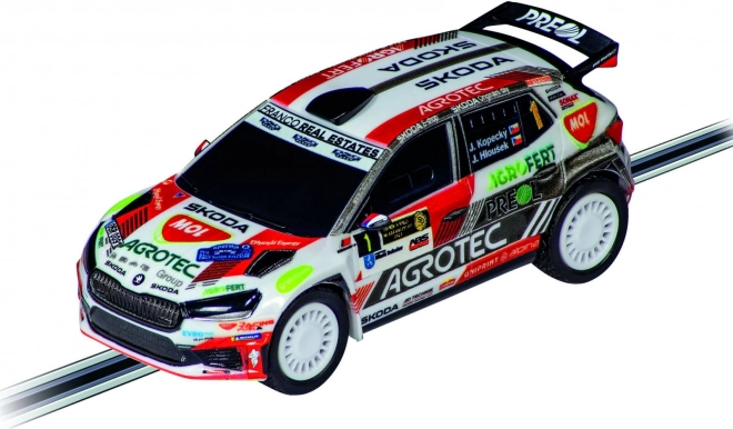 auto carrera go Škoda Fabia RS Rally 2 kopecký 1:43