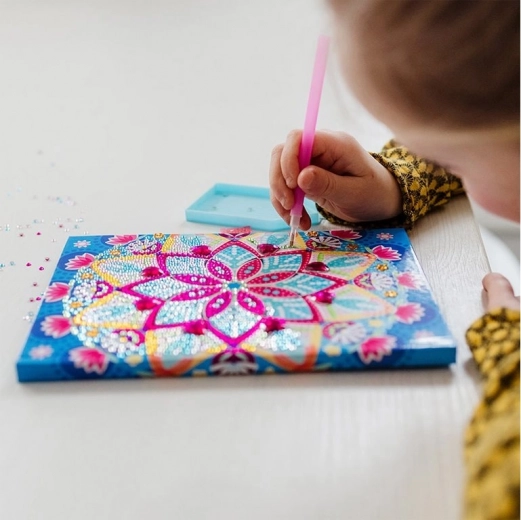 Jednoduché diamantové zdobení