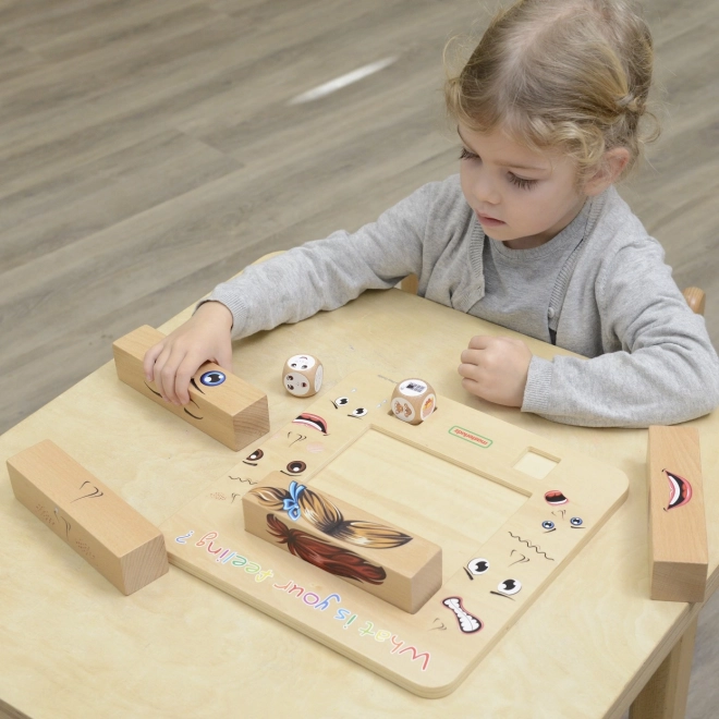 Desková hra Nauka emocí Montessori - dřevěná tabule