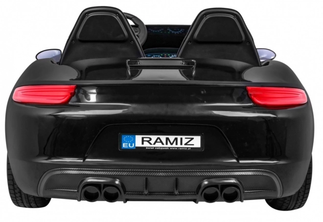 Perfektní elektrické auto pro dvě děti s nafukovacími koly