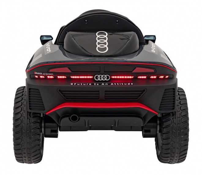Audi RSQ E-TRON vozidlo Šedá