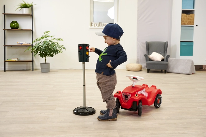 Velký semafor s automatickým přepínáním světel