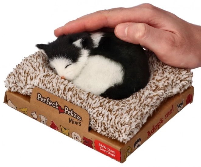 Perfect Petzzz černo-bílá kočka na pelíšku