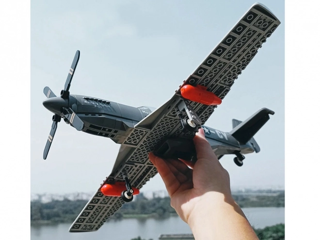 Lehký a odolný model