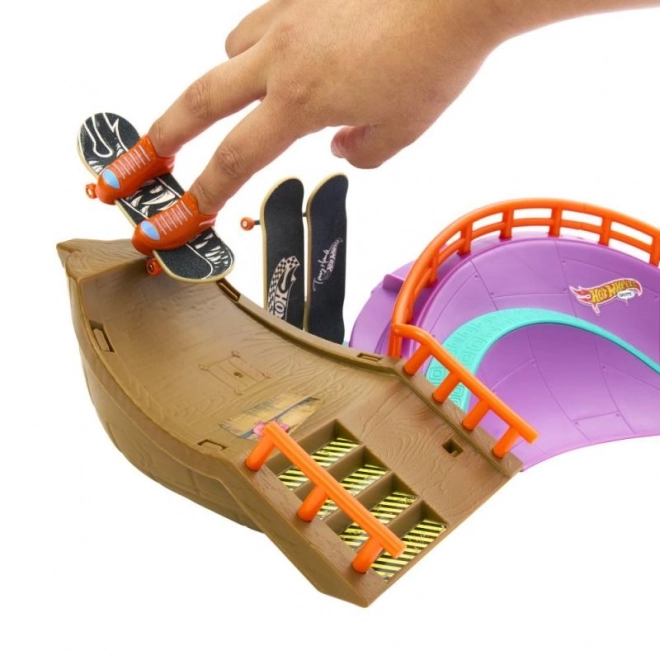 Hot Wheels Skate Octopark s fingerboardem a botami